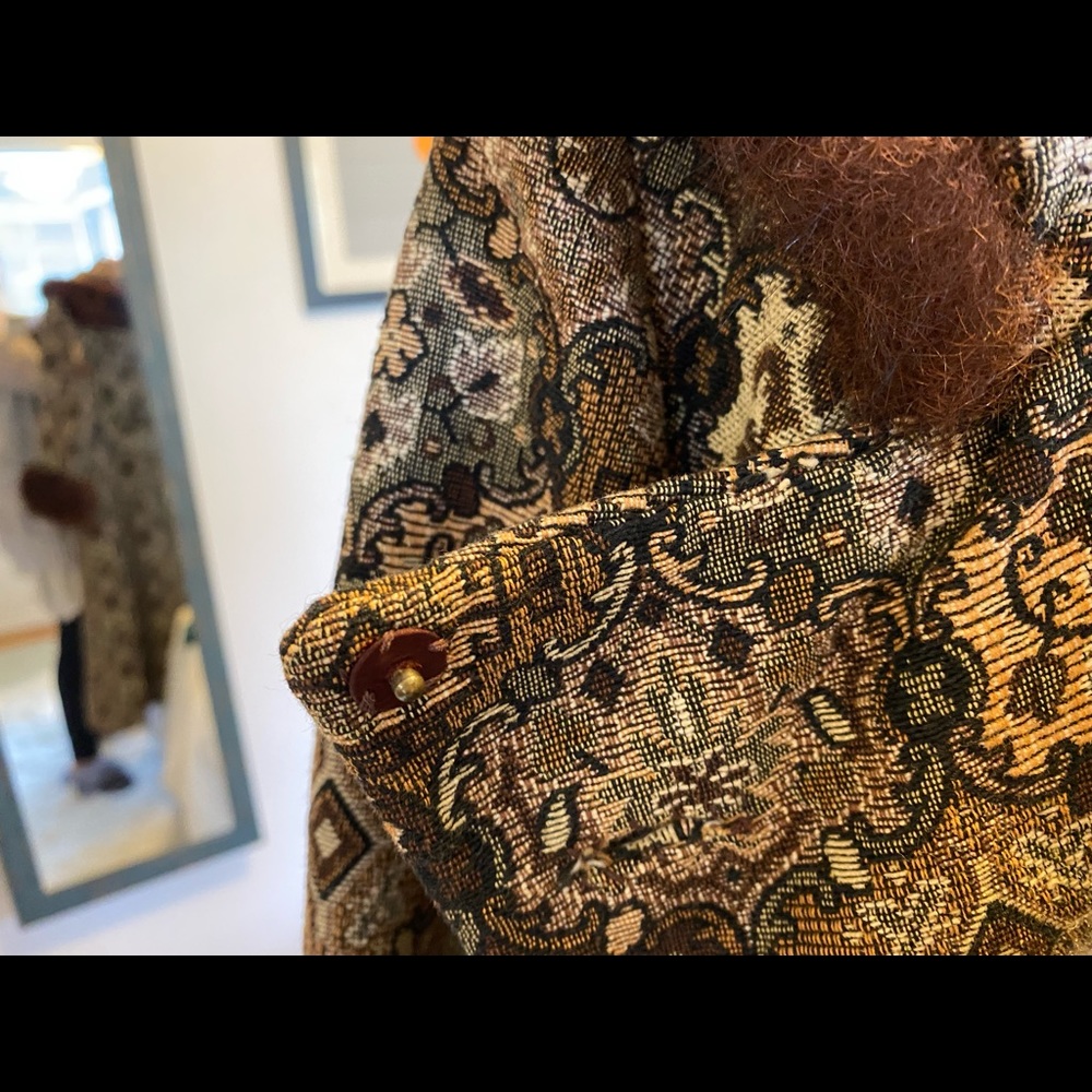 Vintage Coat - Picture 10 of 11